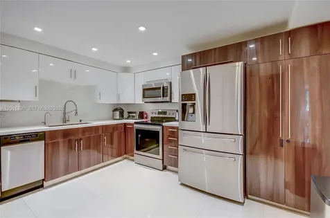 16175 Golf Club Road Weston FL 33326