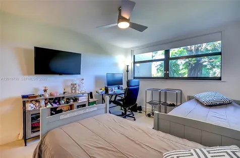 16175 Golf Club Road Weston FL 33326