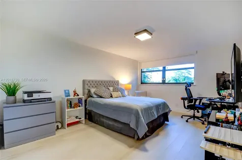 16175 Golf Club Road Weston FL 33326