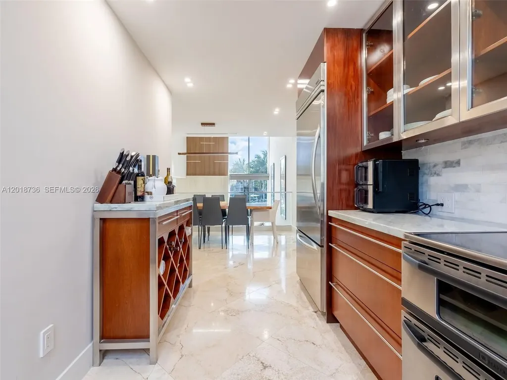 18 Port Side Drive Fort Lauderdale FL 33316