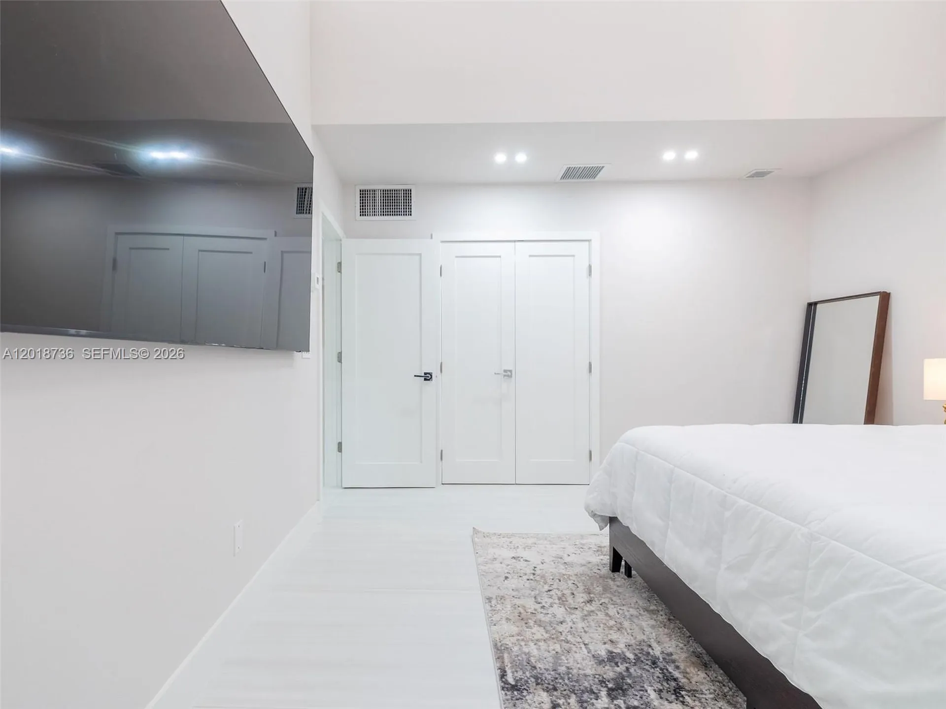 18 Port Side Drive Fort Lauderdale FL 33316