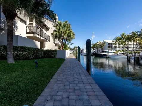 18 Port Side Drive Fort Lauderdale FL 33316