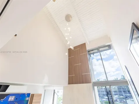 18 Port Side Drive Fort Lauderdale FL 33316