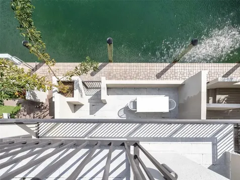 18 Port Side Drive Fort Lauderdale FL 33316