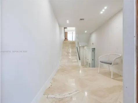 18 Port Side Drive Fort Lauderdale FL 33316
