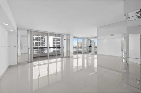 19195 NE 36th Court Aventura FL 33180