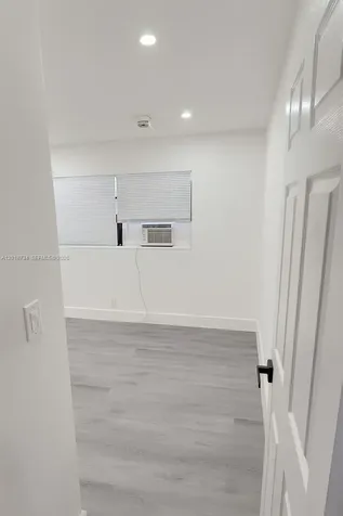 417 NW 2nd Avenue Hallandale Beach FL 33009