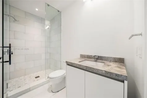 175 SE 25 Road Miami FL 33129