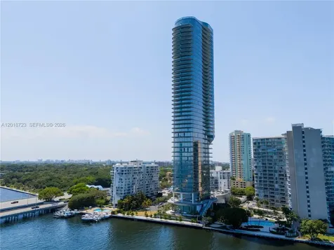 175 SE 25 Road Miami FL 33129