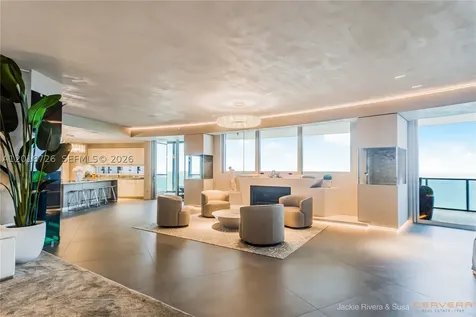 18555 Collins Avenue Sunny Isles Beach FL 33160