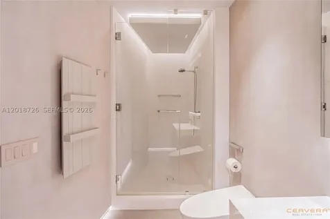 18555 Collins Avenue Sunny Isles Beach FL 33160