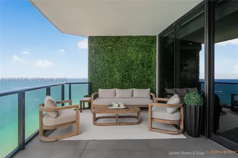 18555 Collins Avenue Sunny Isles Beach FL 33160