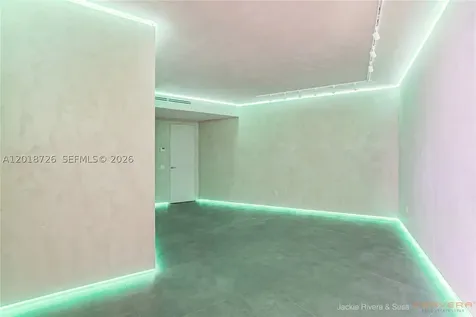 18555 Collins Avenue Sunny Isles Beach FL 33160