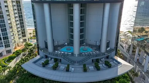 18555 Collins Avenue Sunny Isles Beach FL 33160