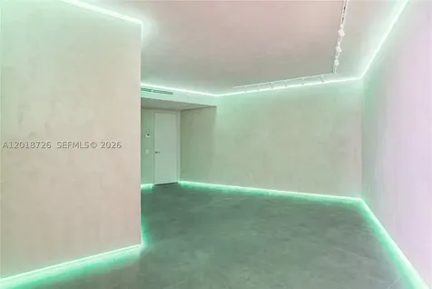 18555 Collins Avenue Sunny Isles Beach FL 33160