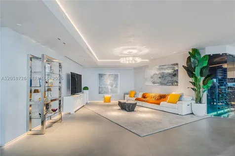 18555 Collins Avenue Sunny Isles Beach FL 33160