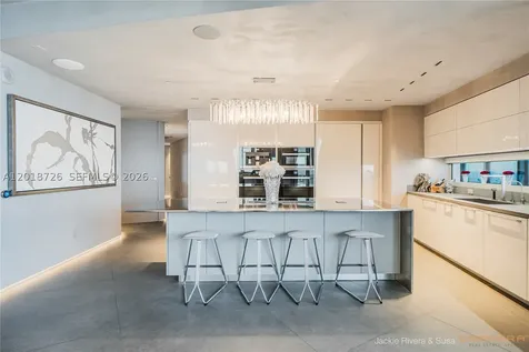 18555 Collins Avenue Sunny Isles Beach FL 33160