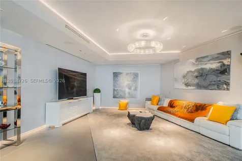 18555 Collins Avenue Sunny Isles Beach FL 33160