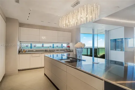 18555 Collins Avenue Sunny Isles Beach FL 33160