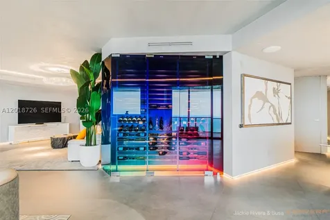 18555 Collins Avenue Sunny Isles Beach FL 33160
