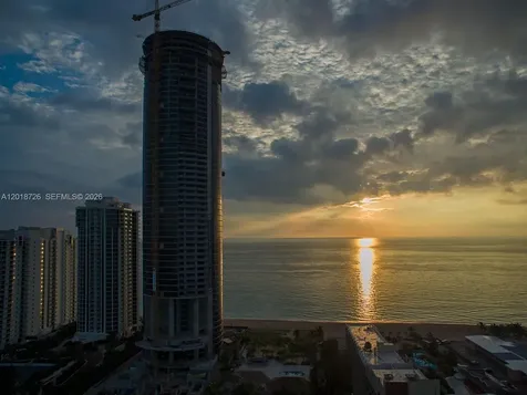 18555 Collins Avenue Sunny Isles Beach FL 33160