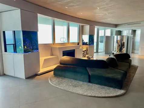 18555 Collins Avenue Sunny Isles Beach FL 33160