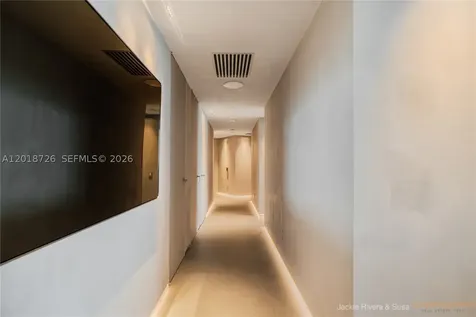 18555 Collins Avenue Sunny Isles Beach FL 33160