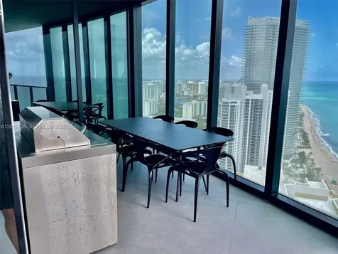 18555 Collins Avenue Sunny Isles Beach FL 33160