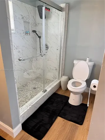414 N 60th Way Hollywood FL 33024