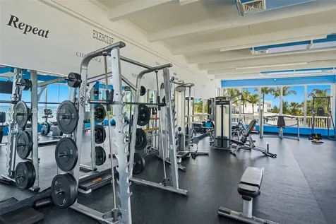 5401 Collins Avenue Miami Beach FL 33140