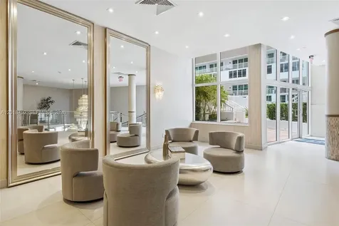 5401 Collins Avenue Miami Beach FL 33140