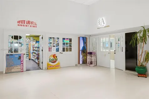 5401 Collins Avenue Miami Beach FL 33140