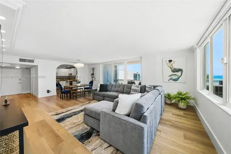 5401 Collins Avenue Miami Beach FL 33140