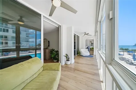 5401 Collins Avenue Miami Beach FL 33140