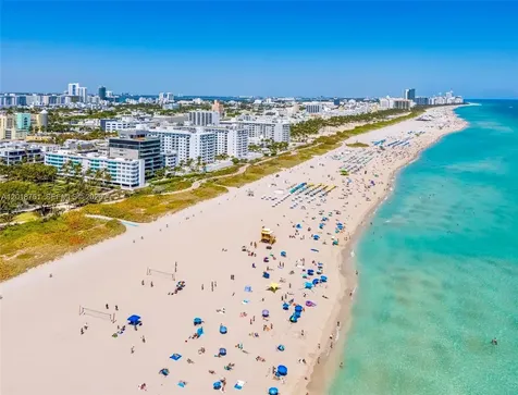 345 Ocean Drive Miami Beach FL 33139
