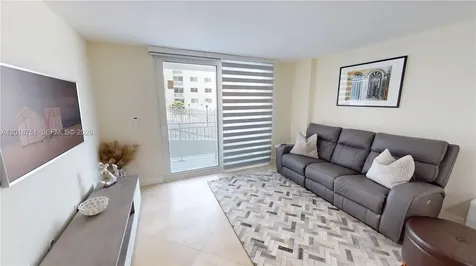 345 Ocean Drive Miami Beach FL 33139