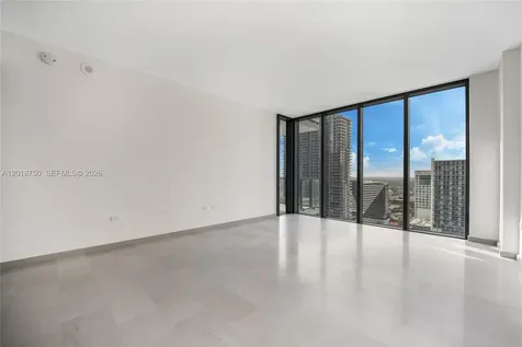68 SE 6th Street Miami FL 33131