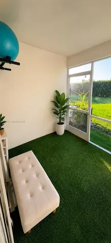 38 Key West Court Weston FL 33326