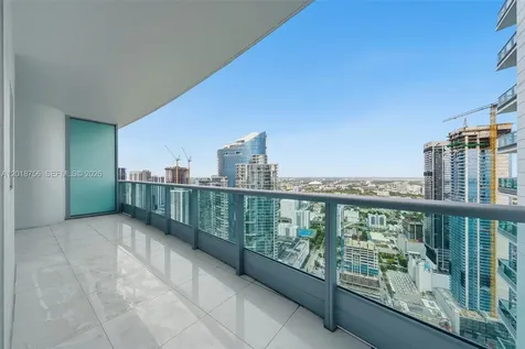 900 Biscayne Boulevard Miami FL 33132