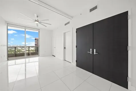 900 Biscayne Boulevard Miami FL 33132