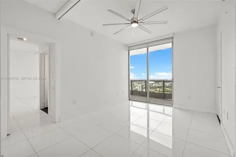 900 Biscayne Boulevard Miami FL 33132