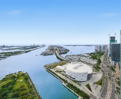 900 Biscayne Boulevard Miami FL 33132