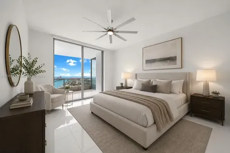 900 Biscayne Boulevard Miami FL 33132