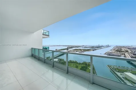 900 Biscayne Boulevard Miami FL 33132