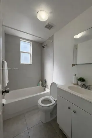 540 NW 7th Street Miami FL 33136