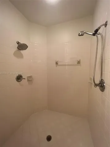 2816 Kinsington Circle Weston FL 33332