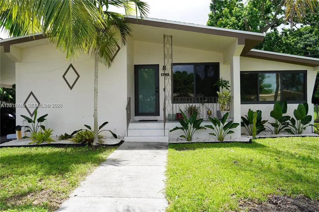 17601 NE 5th Court North Miami Beach FL 33162