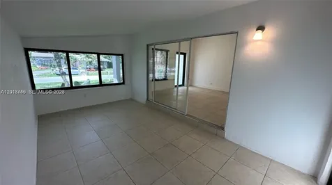 17601 NE 5th Court North Miami Beach FL 33162
