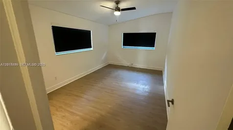 17601 NE 5th Court North Miami Beach FL 33162
