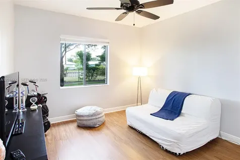 2412 Venetian Way Boynton Beach FL 33426